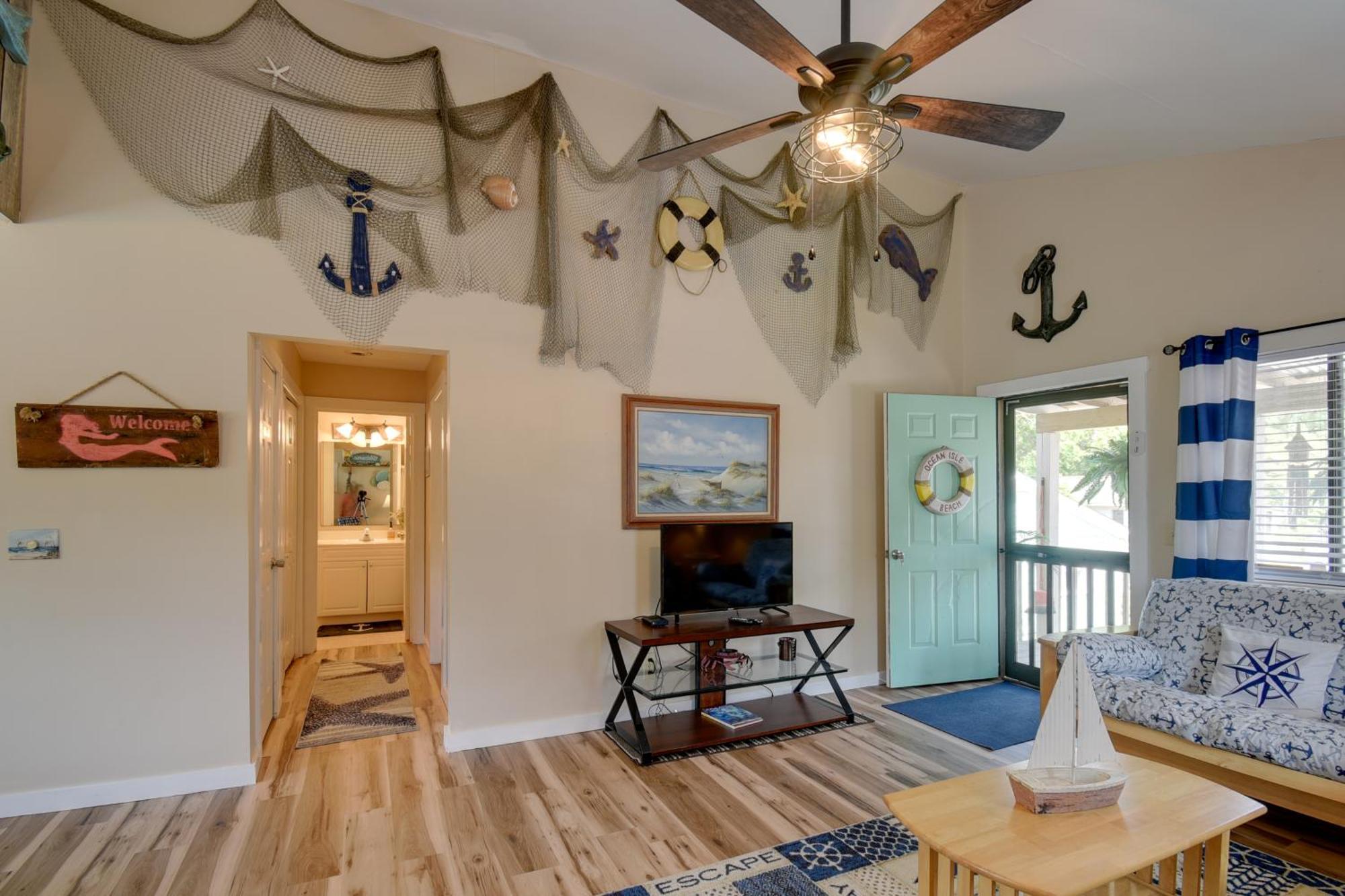 Ocean Isle Apartment With Balcony, 1 Mi To Beach! Ocean Isle Beach Εξωτερικό φωτογραφία
