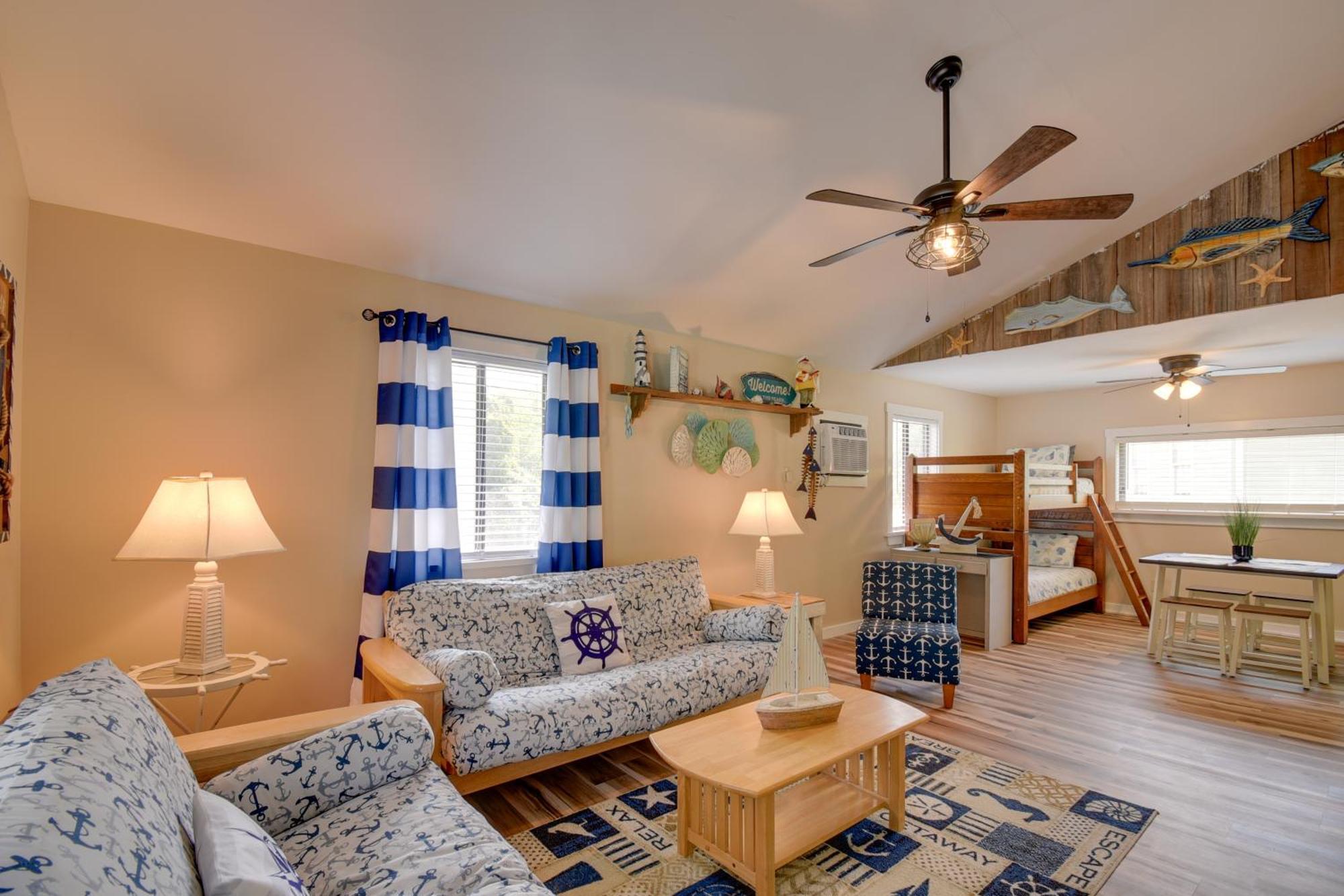 Ocean Isle Apartment With Balcony, 1 Mi To Beach! Ocean Isle Beach Εξωτερικό φωτογραφία