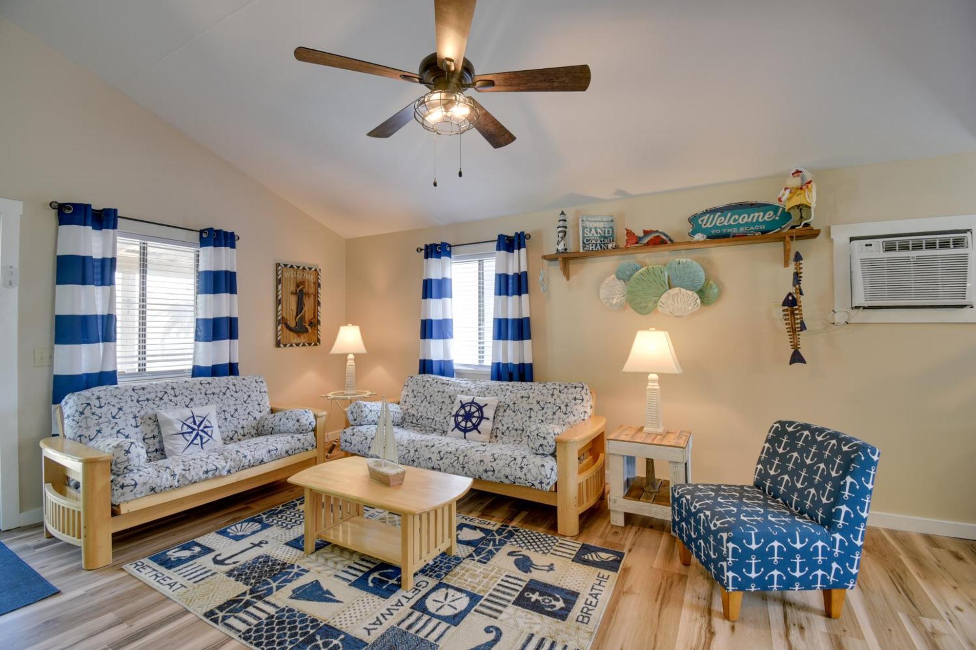 Ocean Isle Apartment With Balcony, 1 Mi To Beach! Ocean Isle Beach Εξωτερικό φωτογραφία
